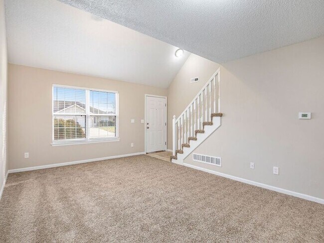 Building Photo - 1100 Ephraim Dr