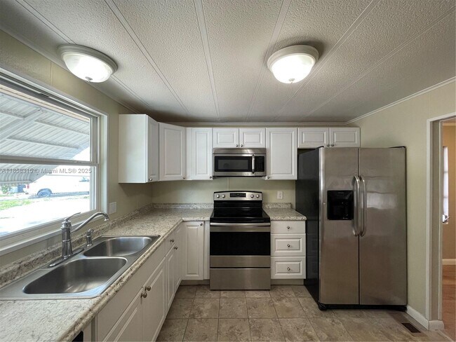 Foto del edificio - 2903 Harbor Ln