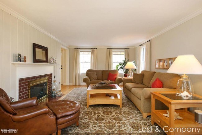 Foto del edificio - 3 br, 2.5 bath House - 1560 Sherwood Ave SE