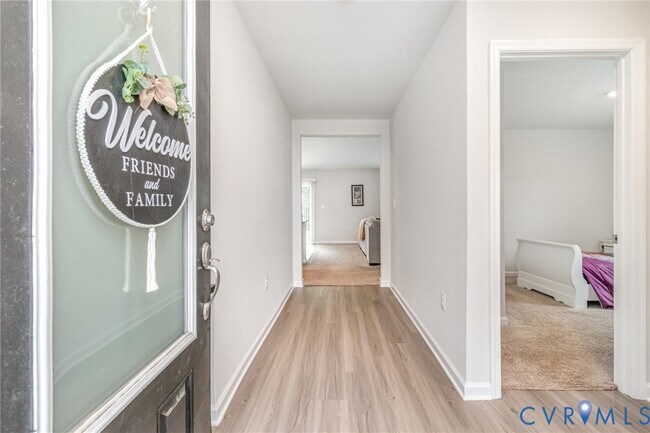 Foto del edificio - 7903 Honeybee Ct