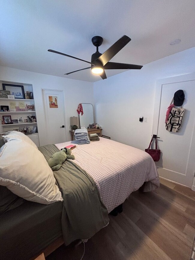 Foto del edificio - 6249-6253 Mary Lane Drive