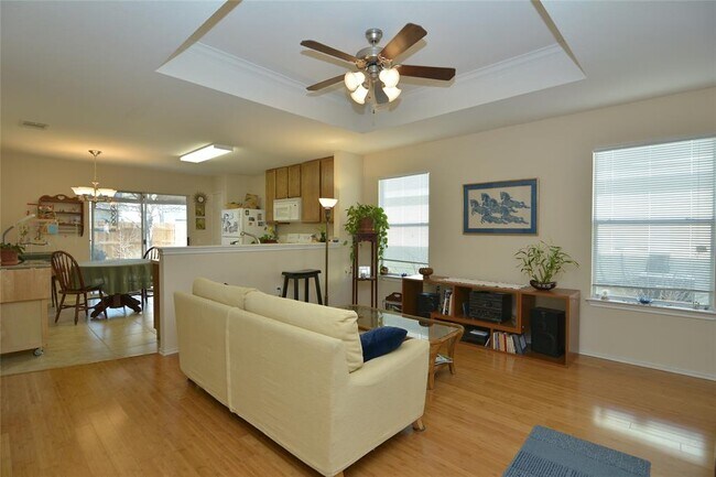 Foto del edificio - 1612 Poppy Seed Ln