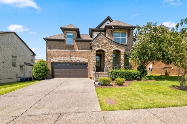 Foto del edificio - 5128 Mountainbrook Cir