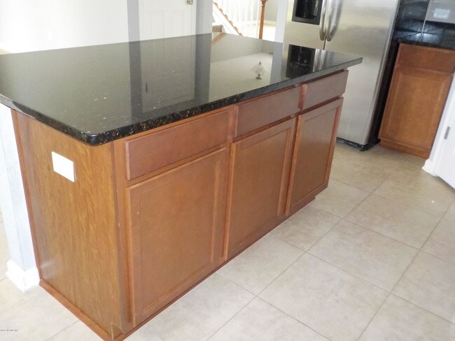 Building Photo - 148 Cresthaven Pl