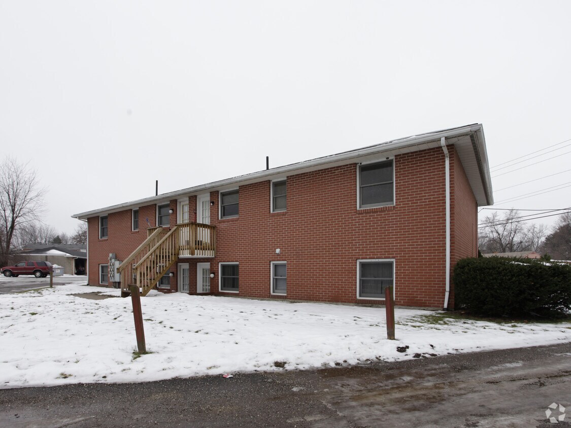 Building Photo - 1312 N Chapel St
