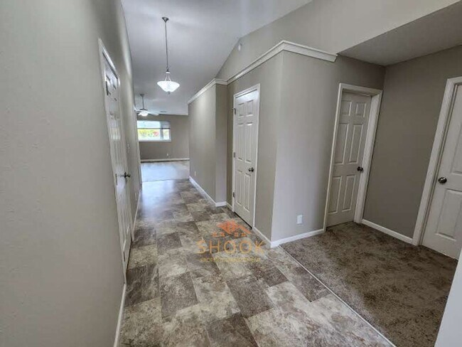 Foto del edificio - Available July 3rd! Cozy 3 BR Home in Lindberg Village