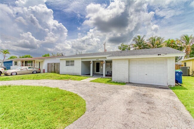 Foto del edificio - 6620 NW 21st Ct