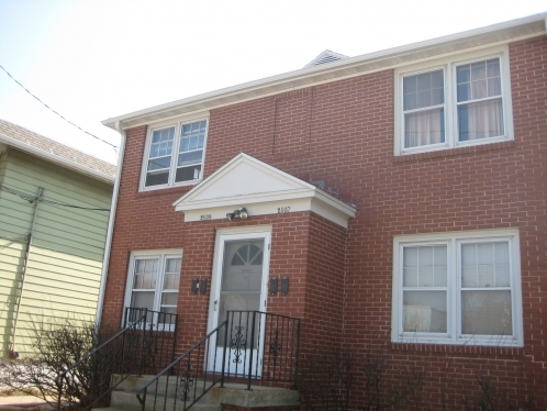 Primary Photo - East Washington Avenue Apartments