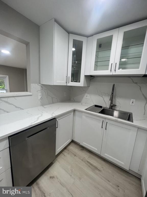 Foto del edificio - 3 Lakecrest Cir