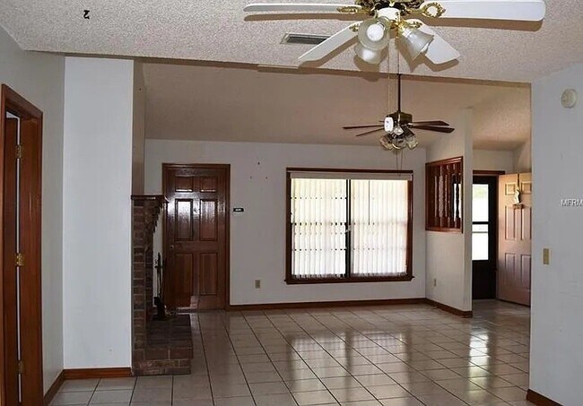 Foto del edificio - 702 Leeward Dr