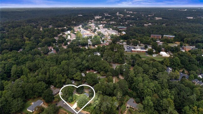 Foto del edificio - 245 Willow Springs Dr