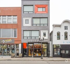 Building Photo - 1505 N Milwaukee Ave