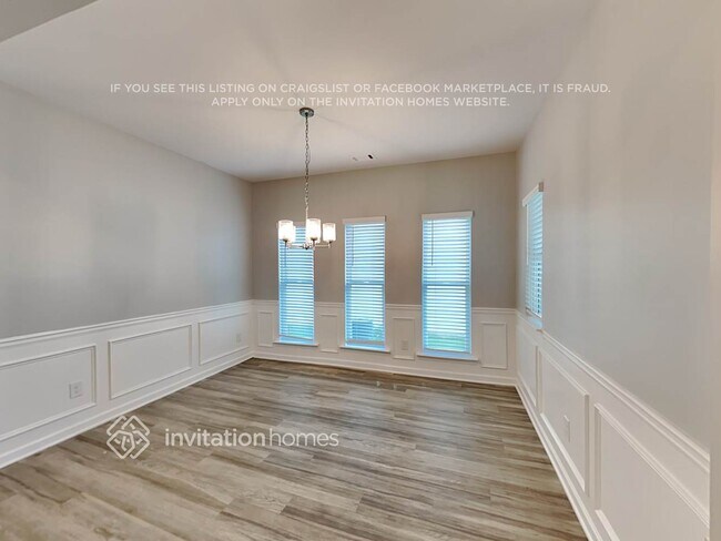 Foto del edificio - 112 Lantana Crossing