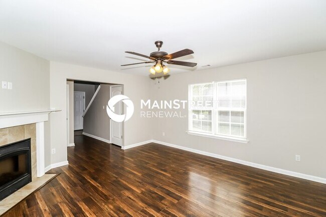 Foto del edificio - 4 Bedroom Pet-Friendly Home in Memphis, TN with Main Street Renewal