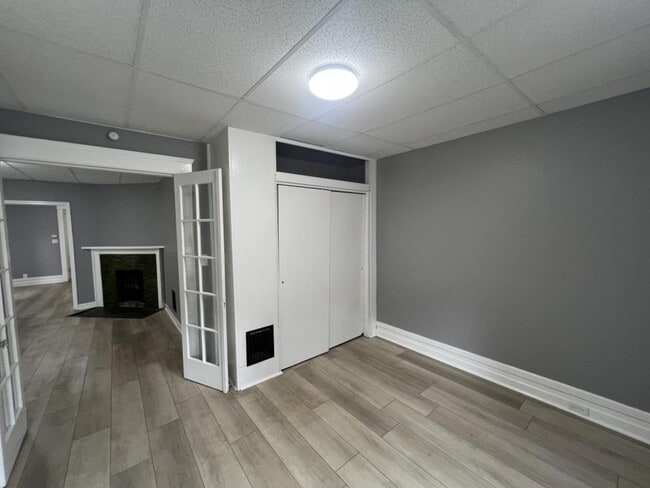 Foto del edificio - 448 W 5th St