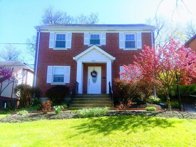 Building Photo - 2745 McKinley Ave