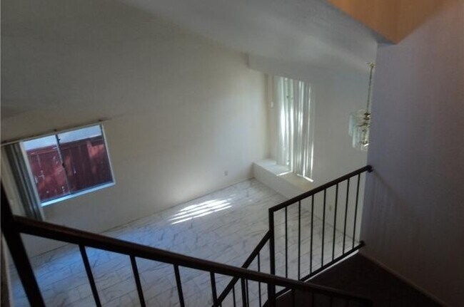 Foto del edificio - LIVE THE DREAM IN A PRIVATE HOA COMMUNITY ...