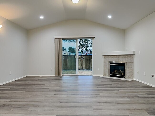 Foto del edificio - 8342 55th Ave SE