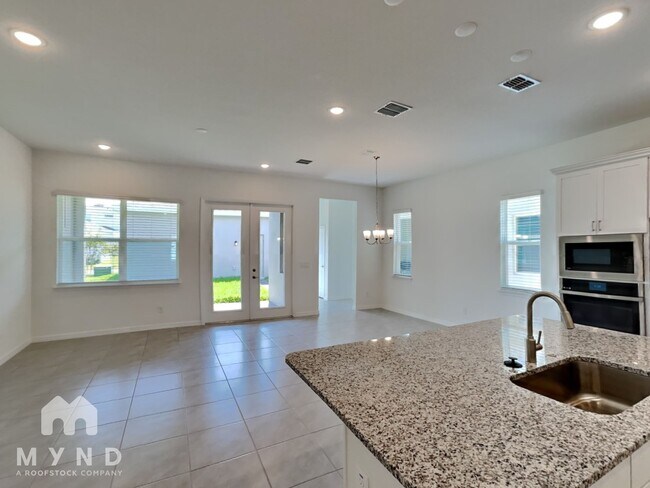 Foto del edificio - 792 MIDDLETON ST