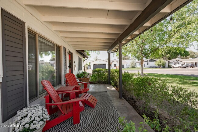 Foto del edificio - 4813 E Fairmount Ave