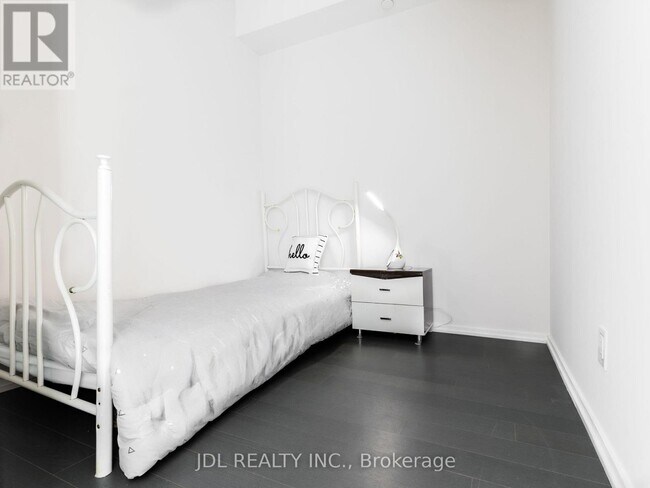 Building Photo - 70-4170 Temperance St