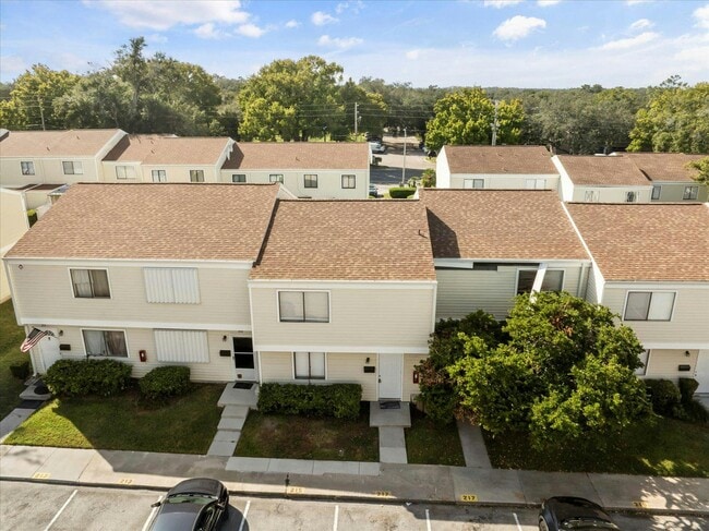 Photo - 217 Debora Ct Townhome