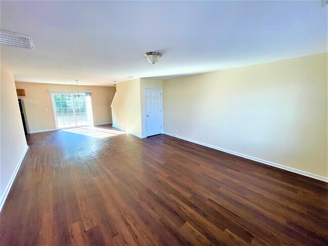 Foto del edificio - 78 Roseberry Cir