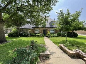 Building Photo - 3209 Bridlegate Dr