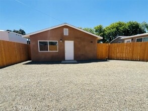 Building Photo - 674 Sunset Ave