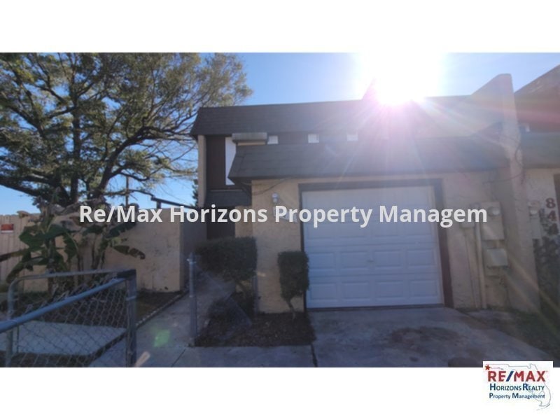 Foto principal - Totally remodeled home!