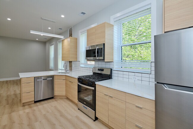 Foto del edificio - 2872 W 21st Pl