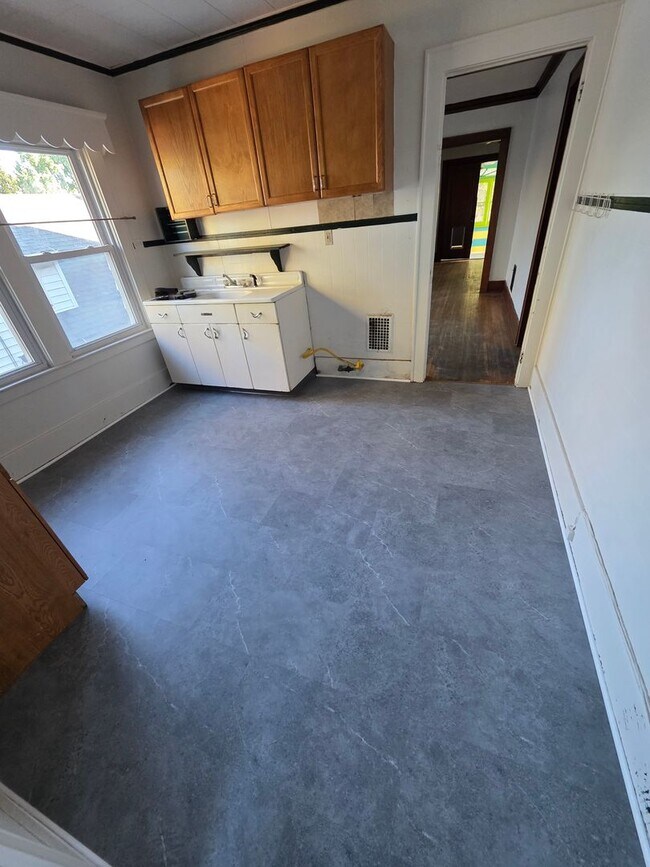 Foto del edificio - 218-220 Congress Ave