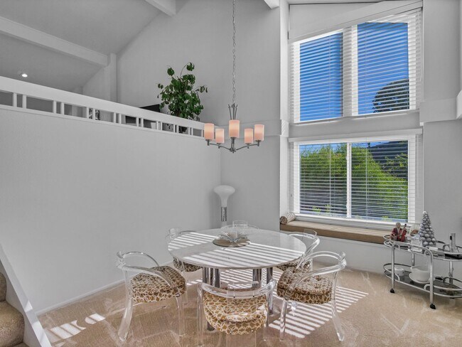 Foto del edificio - Beautiful La Jolla Home With Fantastic Views!