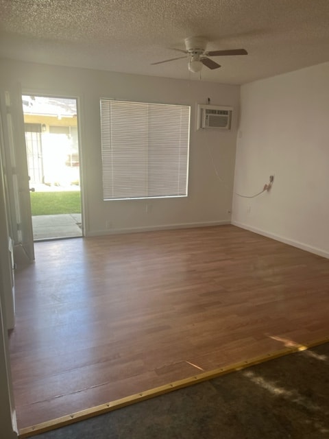 Building Photo - 1405 Eucalyptus Ave