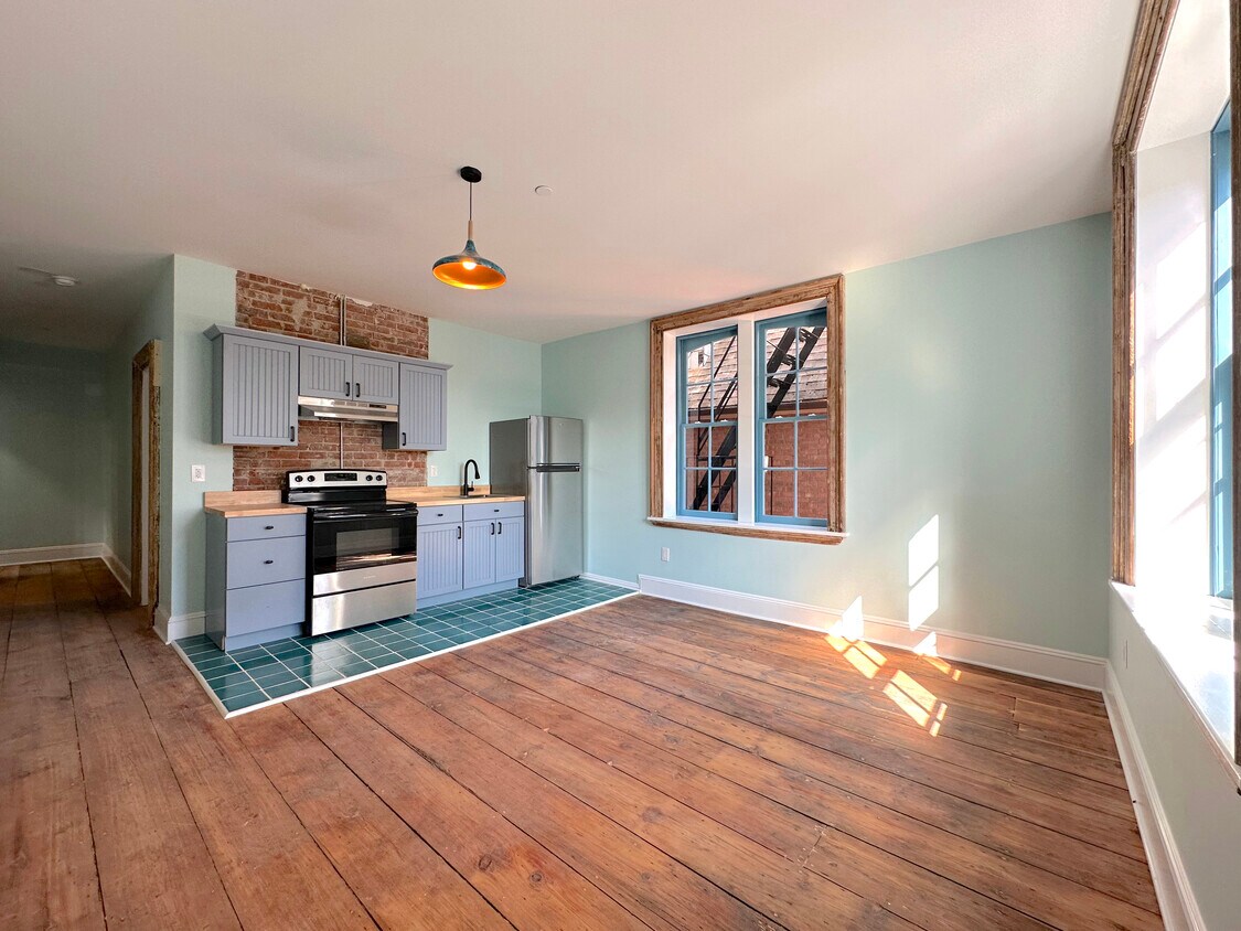 152 3rd St, Newburgh, NY 12550 Apartments in Newburgh, NY