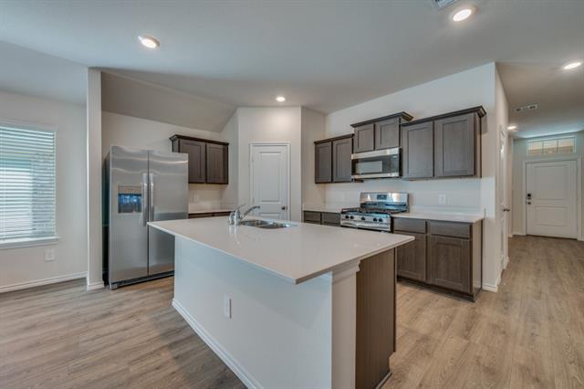 Building Photo - 4105 Turquoise Ave