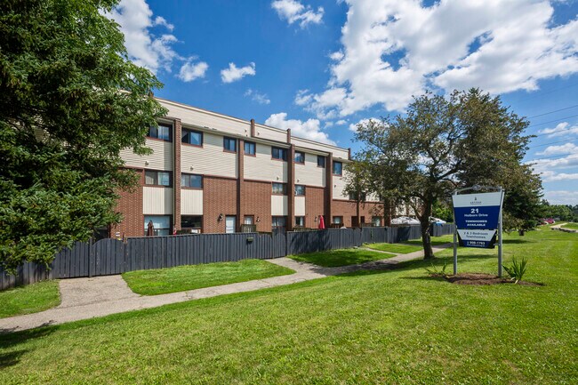 Photo du bâtiment - Towns at Old Chicopee