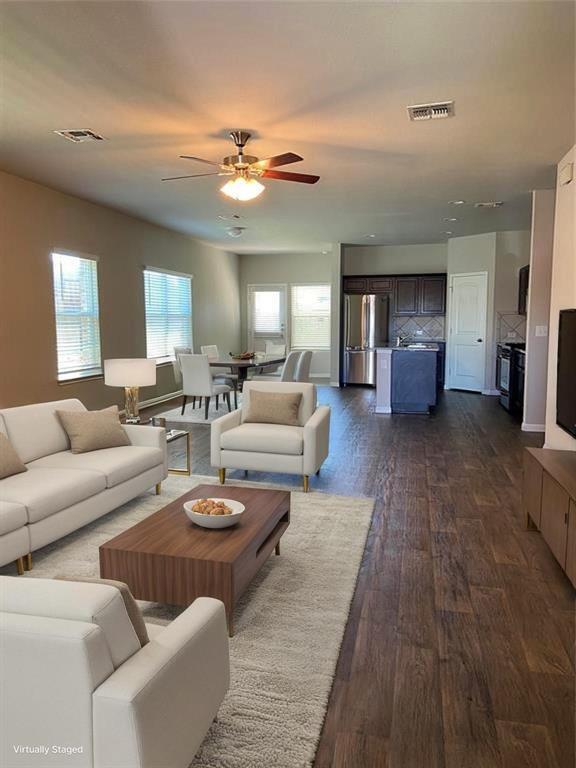 Foto del edificio - 2217 Baugh Rd