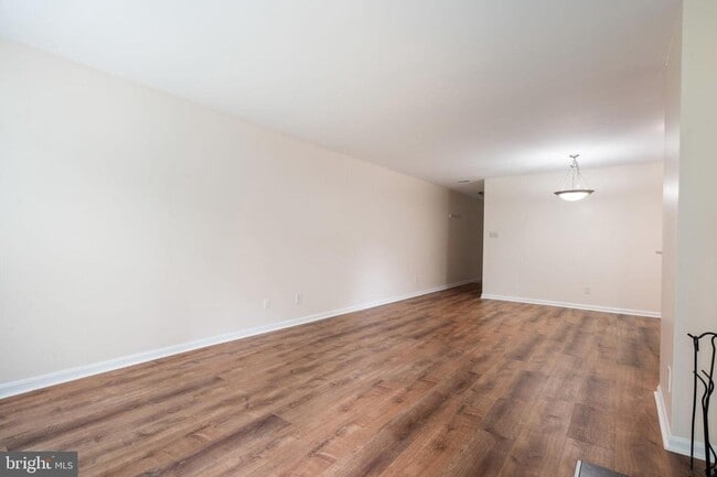 Foto del edificio - 10300 Appalachian Cir