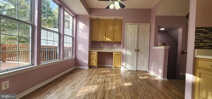 Building Photo - 3001 Cahill Ln