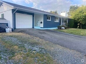 Building Photo - 45445 S Sumas Rd