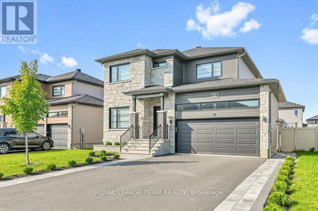 Building Photo - 69 Duncanville St