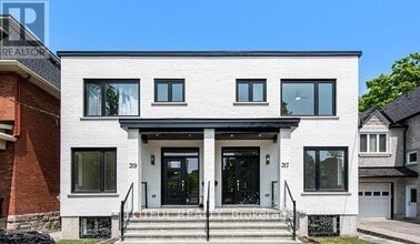 Building Photo - 317 Lincoln Ave