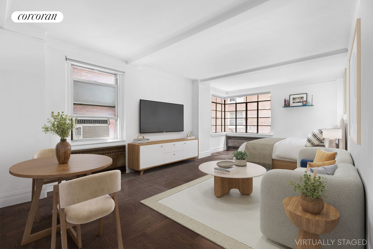 Foto principal - 110 E 87th St