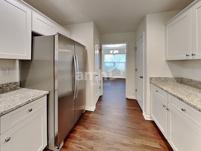 Building Photo - 280 Hawken Trail