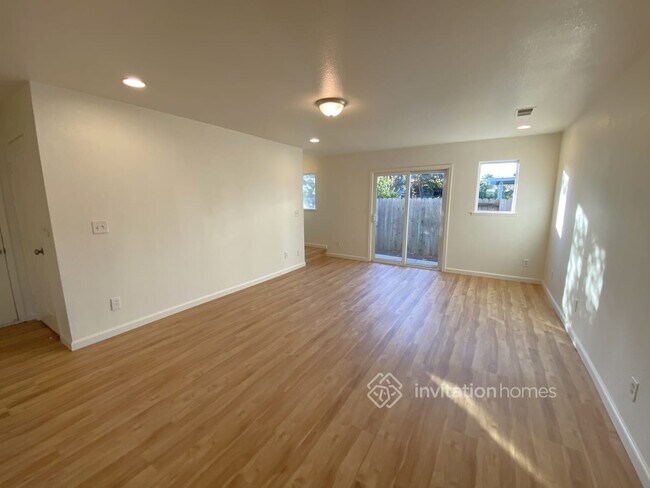 Foto del edificio - 907 Whitney Ave