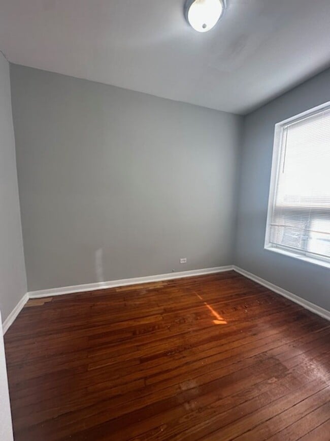 Foto del edificio - 232 N Leamington Ave