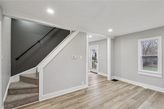 Foto del edificio - 133 N Pearl St