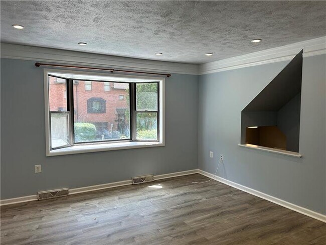 Foto del edificio - 4856 Mossfield Ct