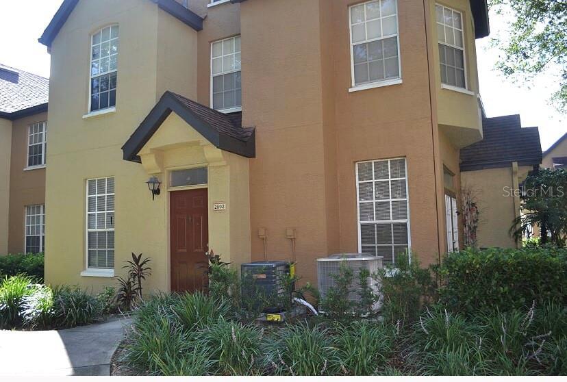 Foto principal - 6412 Raleigh St